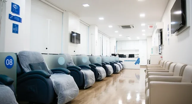 e08bf6_24f1e5665c844df2b70a8fcdf7657a58~mv2